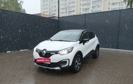 Renault Kaptur I рестайлинг, 2018 год, 1 450 000 рублей, 3 фотография