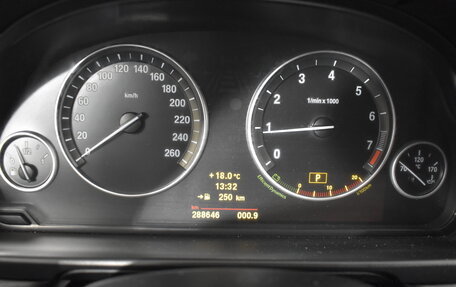 BMW 5 серия, 2011 год, 1 400 000 рублей, 17 фотография