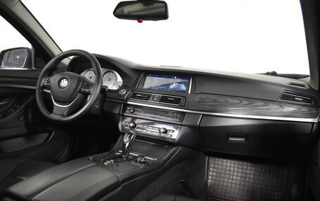 BMW 5 серия, 2011 год, 1 400 000 рублей, 15 фотография