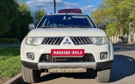 Mitsubishi Pajero Sport II рестайлинг, 2011 год, 1 600 000 рублей, 3 фотография
