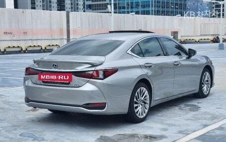 Lexus ES VII, 2021 год, 4 300 000 рублей, 2 фотография