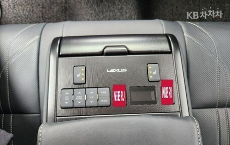 Lexus ES VII, 2021 год, 4 300 000 рублей, 10 фотография