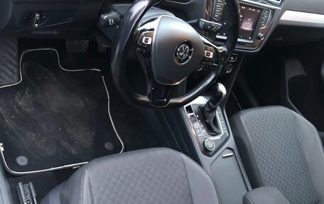 Volkswagen Tiguan II, 2017 год, 2 130 000 рублей, 6 фотография