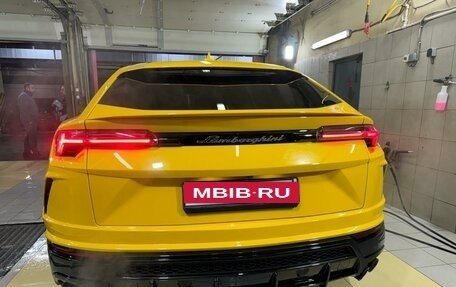 Lamborghini Urus I, 2018 год, 24 000 000 рублей, 7 фотография