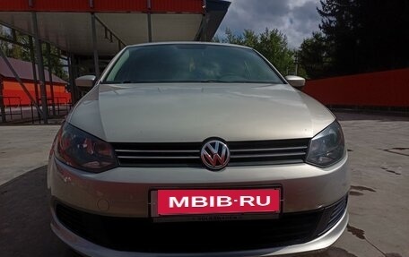Volkswagen Polo VI (EU Market), 2014 год, 930 000 рублей, 3 фотография