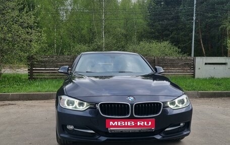 BMW 3 серия, 2014 год, 1 700 000 рублей, 2 фотография