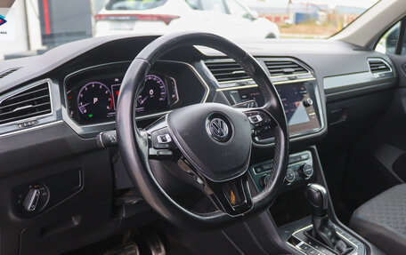 Volkswagen Tiguan II, 2020 год, 3 077 000 рублей, 10 фотография
