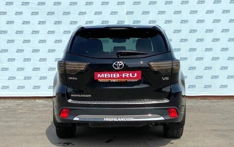 Toyota Highlander III, 2014 год, 3 199 000 рублей, 6 фотография