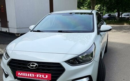 Hyundai Solaris II рестайлинг, 2017 год, 1 495 000 рублей, 5 фотография