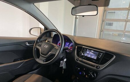 Hyundai Solaris II рестайлинг, 2018 год, 1 390 000 рублей, 12 фотография