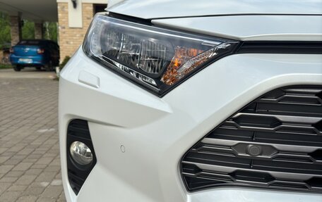 Toyota RAV4, 2020 год, 3 730 000 рублей, 13 фотография