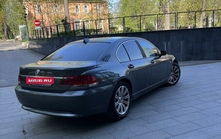 BMW 7 серия, 2004 год, 850 000 рублей, 3 фотография