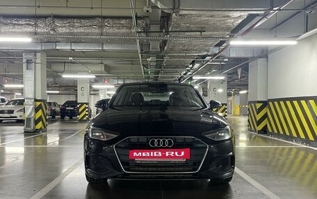 Audi A4, 2020 год, 2 800 000 рублей, 11 фотография