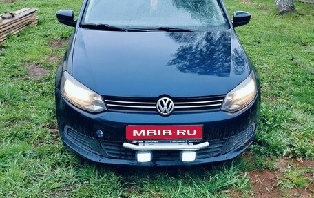 Volkswagen Polo VI (EU Market), 2012 год, 680 000 рублей, 1 фотография