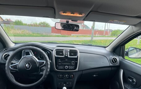 Renault Logan II, 2018 год, 1 015 000 рублей, 6 фотография