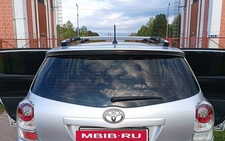 Toyota Verso I, 2010 год, 1 295 000 рублей, 4 фотография
