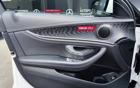 Mercedes-Benz E-Класс, 2021 год, 5 990 000 рублей, 13 фотография