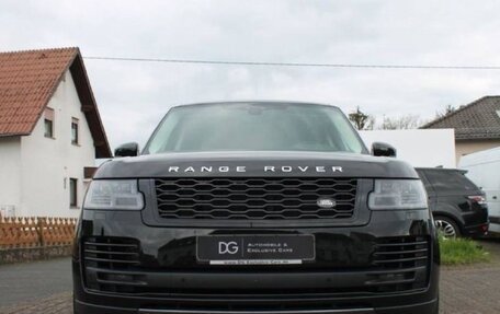 Land Rover Range Rover IV рестайлинг, 2021 год, 10 800 000 рублей, 8 фотография