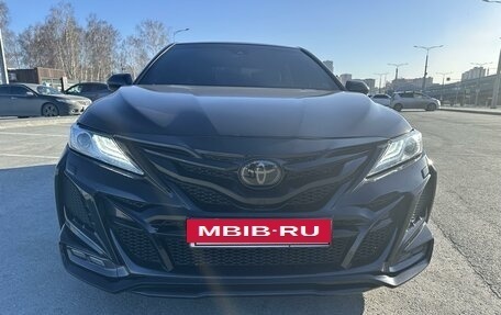 Toyota Camry, 2019 год, 4 000 000 рублей, 2 фотография