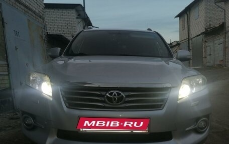 Toyota RAV4, 2011 год, 1 680 000 рублей, 6 фотография