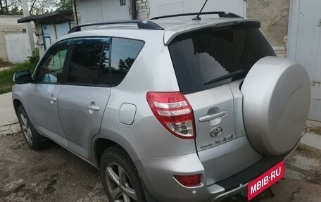 Toyota RAV4, 2011 год, 1 680 000 рублей, 3 фотография