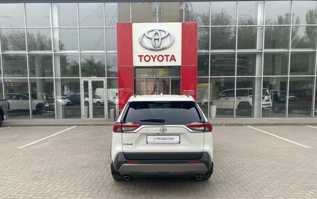 Toyota RAV4, 2019 год, 3 750 000 рублей, 6 фотография
