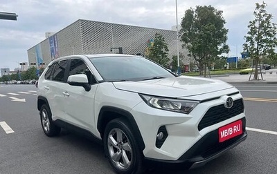 Toyota RAV4, 2020 год, 2 400 000 рублей, 1 фотография