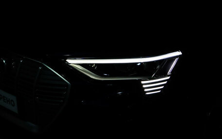 Audi e-tron I, 2020 год, 6 399 000 рублей, 17 фотография