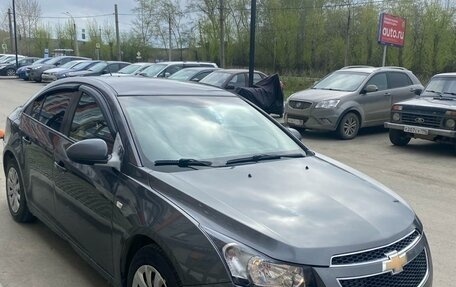 Chevrolet Cruze II, 2012 год, 730 000 рублей, 2 фотография