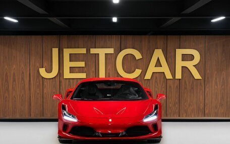 Ferrari F8, 2020 год, 40 000 000 рублей, 2 фотография