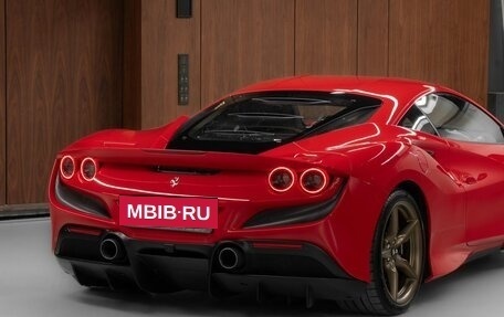 Ferrari F8, 2020 год, 40 000 000 рублей, 11 фотография