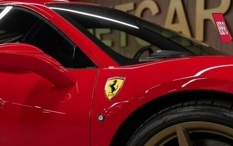 Ferrari F8, 2020 год, 40 000 000 рублей, 7 фотография