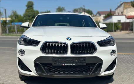 BMW X2, 2019 год, 3 000 000 рублей, 2 фотография