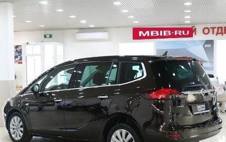 Opel Zafira C рестайлинг, 2013 год, 1 099 000 рублей, 4 фотография