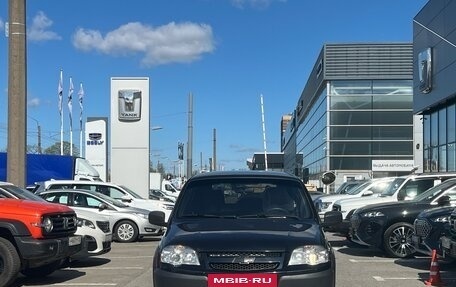Chevrolet Niva I рестайлинг, 2017 год, 749 000 рублей, 2 фотография