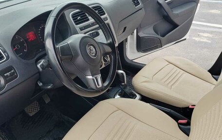 Volkswagen Polo VI (EU Market), 2013 год, 980 000 рублей, 5 фотография