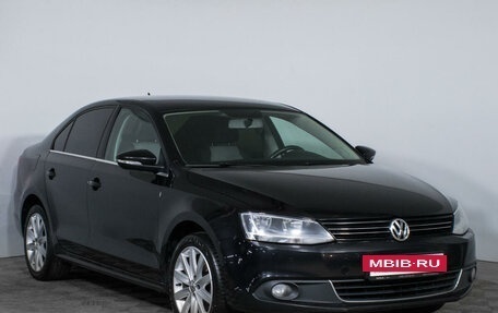 Volkswagen Jetta VI, 2012 год, 1 231 000 рублей, 3 фотография