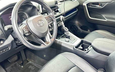 Toyota RAV4, 2020 год, 4 800 000 рублей, 10 фотография