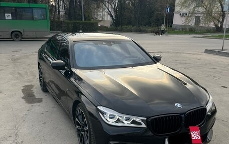 BMW 7 серия, 2018 год, 5 890 000 рублей, 2 фотография