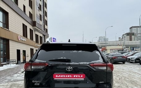 Toyota RAV4, 2021 год, 3 690 000 рублей, 3 фотография