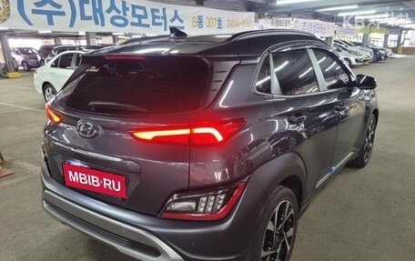 Hyundai Kona I, 2021 год, 1 380 000 рублей, 4 фотография