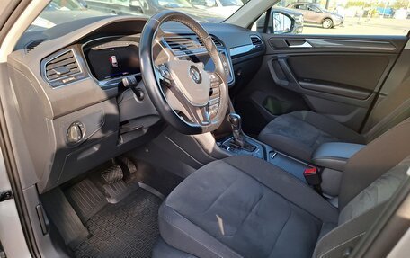 Volkswagen Tiguan II, 2019 год, 3 530 000 рублей, 15 фотография