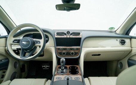 Bentley Bentayga I, 2023 год, 21 200 000 рублей, 5 фотография