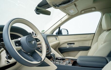 Bentley Bentayga I, 2023 год, 21 200 000 рублей, 6 фотография