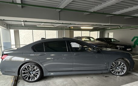 BMW 7 серия, 2019 год, 8 000 000 рублей, 2 фотография