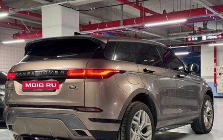 Land Rover Range Rover Evoque II, 2021 год, 3 188 000 рублей, 4 фотография