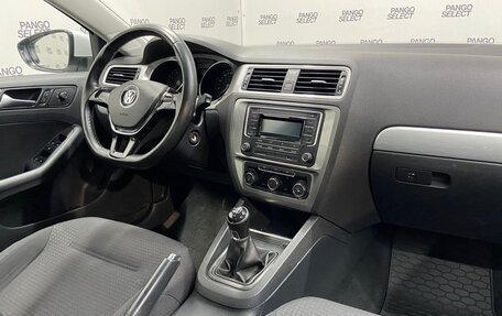 Volkswagen Jetta VI, 2018 год, 1 560 000 рублей, 4 фотография