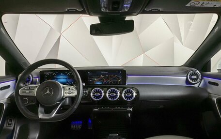 Mercedes-Benz CLA, 2019 год, 3 450 700 рублей, 8 фотография