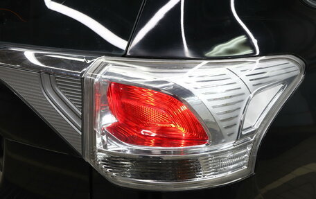 Mitsubishi Outlander III рестайлинг 3, 2013 год, 1 550 000 рублей, 6 фотография
