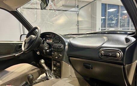 Chevrolet Niva I рестайлинг, 2011 год, 545 000 рублей, 17 фотография